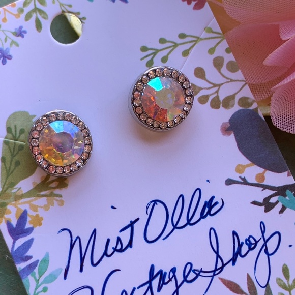 🐠 Yellow & Green Enameled ANGEL Fish Necklace - Sparkly Aurora Borealis ER's - Picture 2 of 7